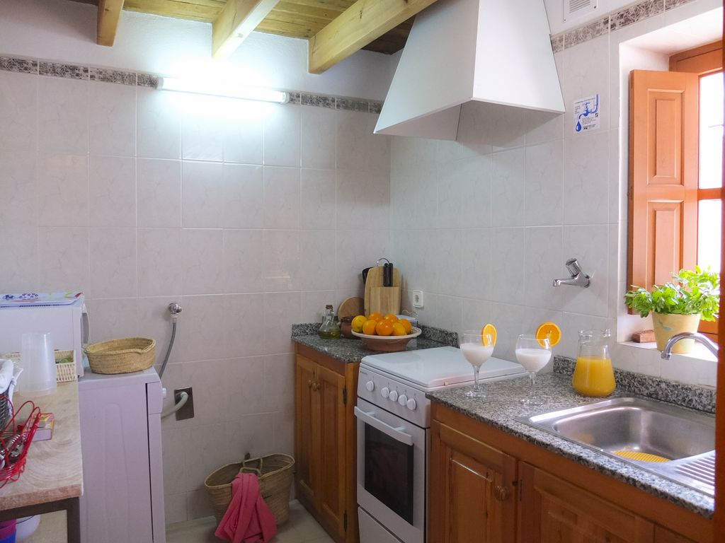 30d0b5df-7cbc-4f6f-8bfa-205ed321dc20.c10