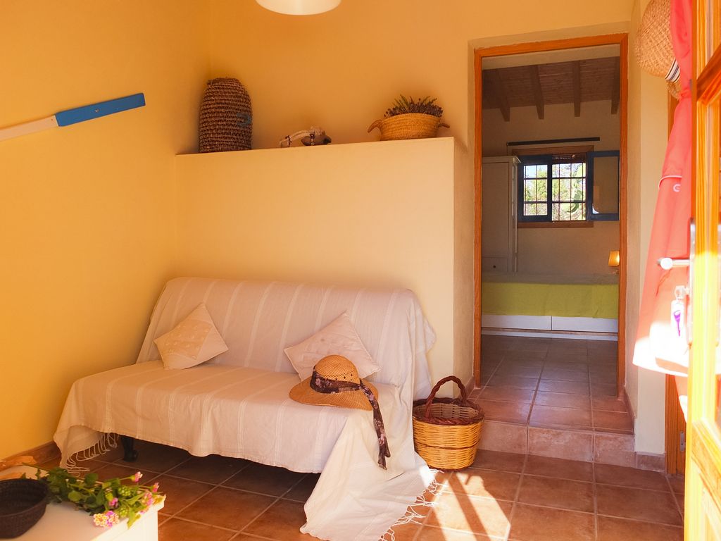 54dad003-f72b-410b-b79f-a2a6b09f218a.c10